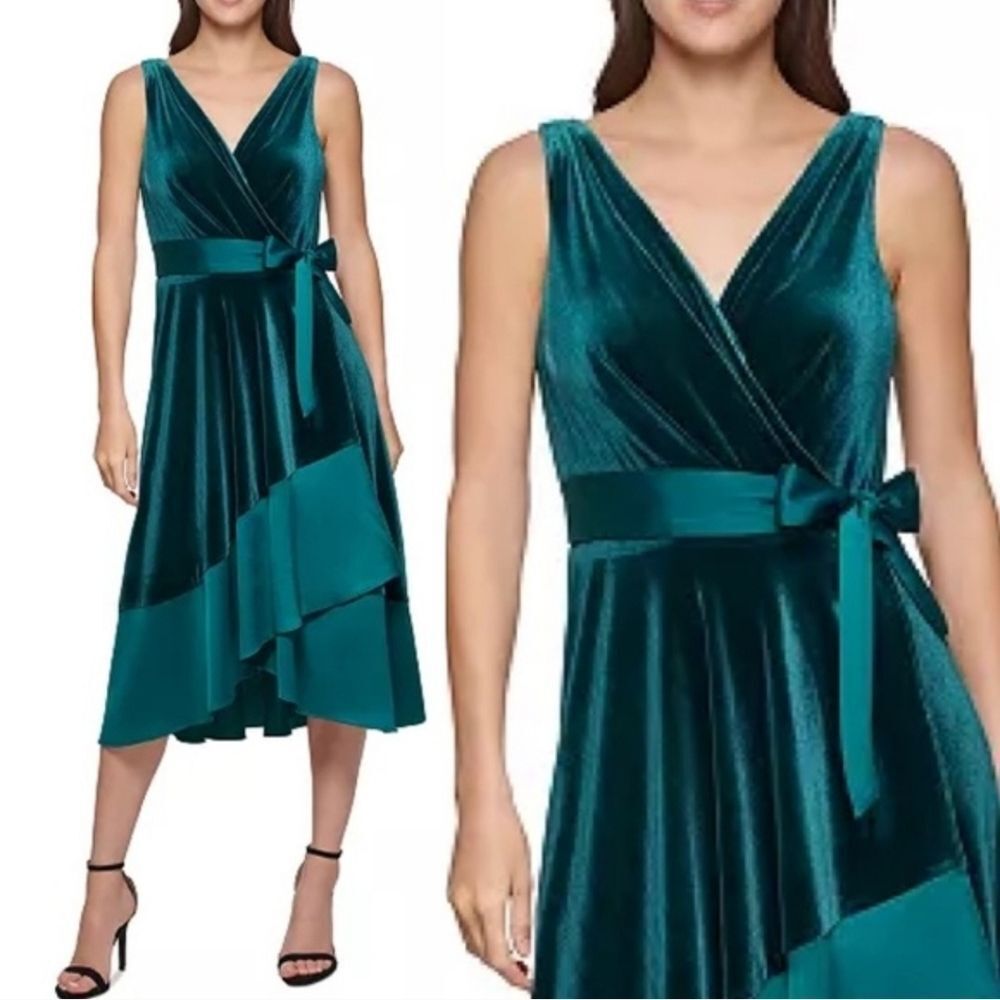NWT DKNY Green Velour Wrap Dress Satin Trim Size 6, 8